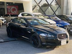 جاكوار XF